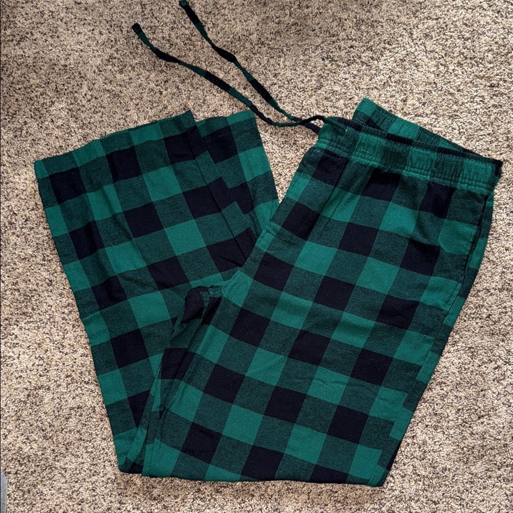 Men’s Green and Black Plaid Flannel Pajama Pants